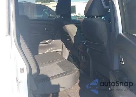 2018 Nissan Titan Sv из США, поврежденный, VIN 1N6AA1E68JN537804